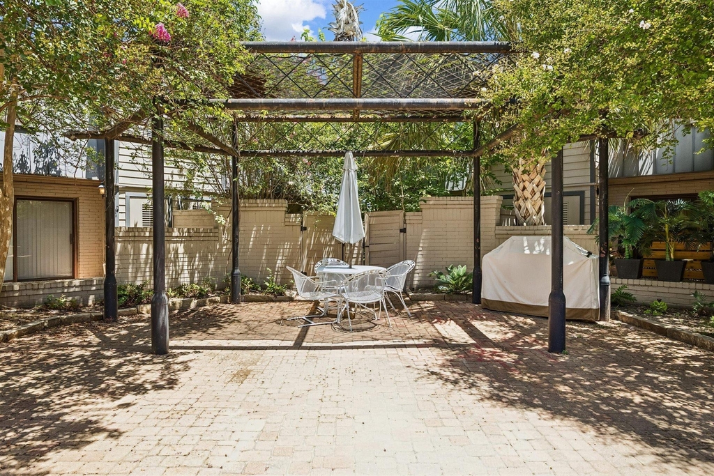 2500 Steck Ave - Photo 28