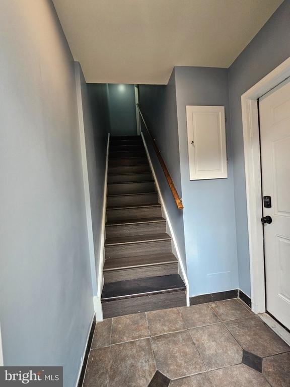 505 44th Street Ne - Photo 1