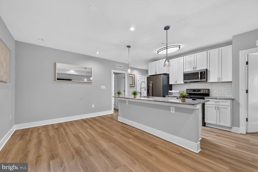 1350 Nicholson Street Nw - Photo 4