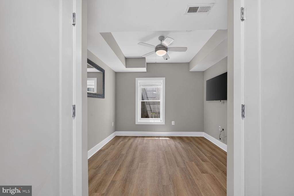1350 Nicholson Street Nw - Photo 6