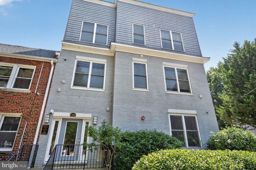 1350 Nicholson Street Nw - Photo 1