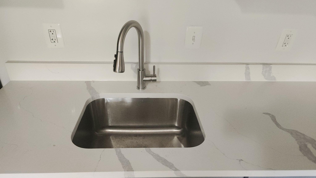 920 Madison Street Nw - Photo 4