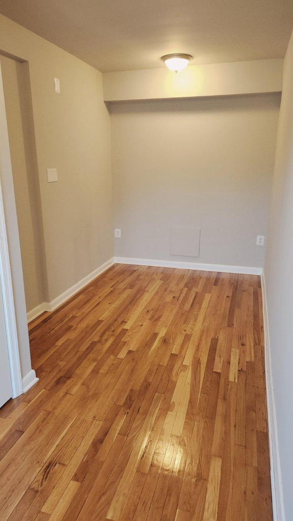 920 Madison Street Nw - Photo 8