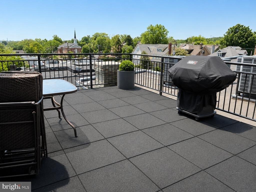 1352 Longfellow Street Nw - Photo 22