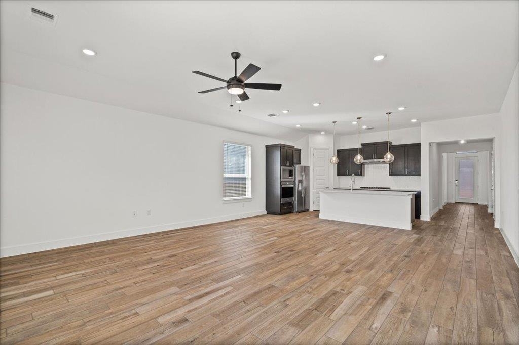 9704 Boathouse Dr - Photo 6