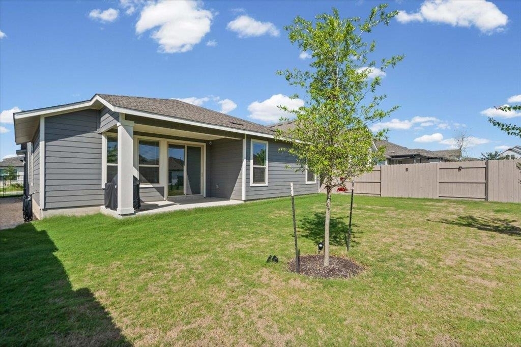 9704 Boathouse Dr - Photo 17