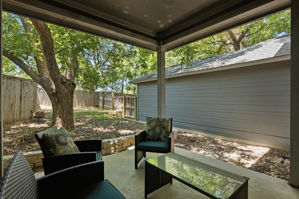 2208 Schriber St - Photo 30