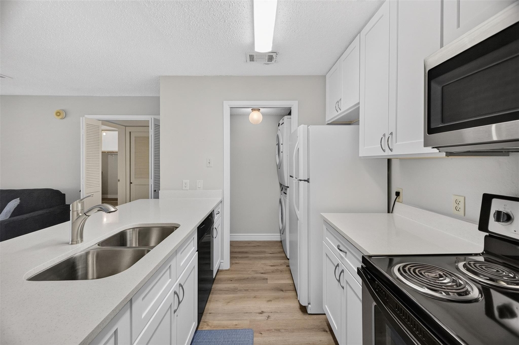 3115 Helms St - Photo 13