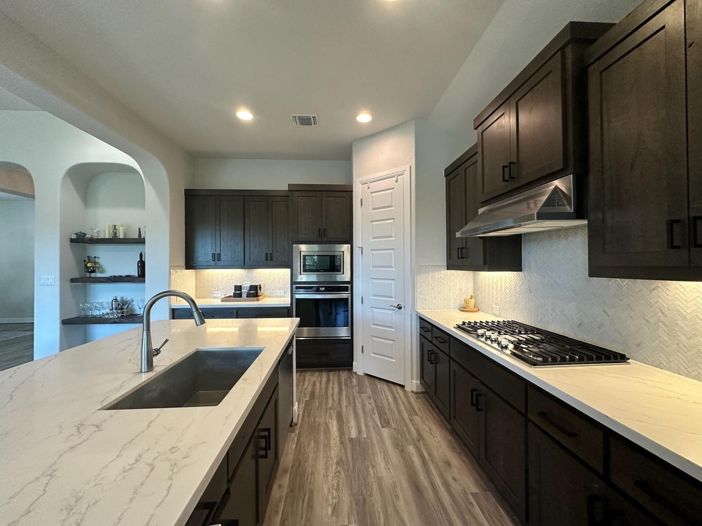 240 Brentwood Dr - Photo 13