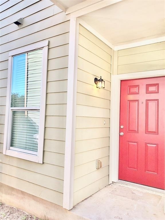 2419 Allred Dr - Photo 2