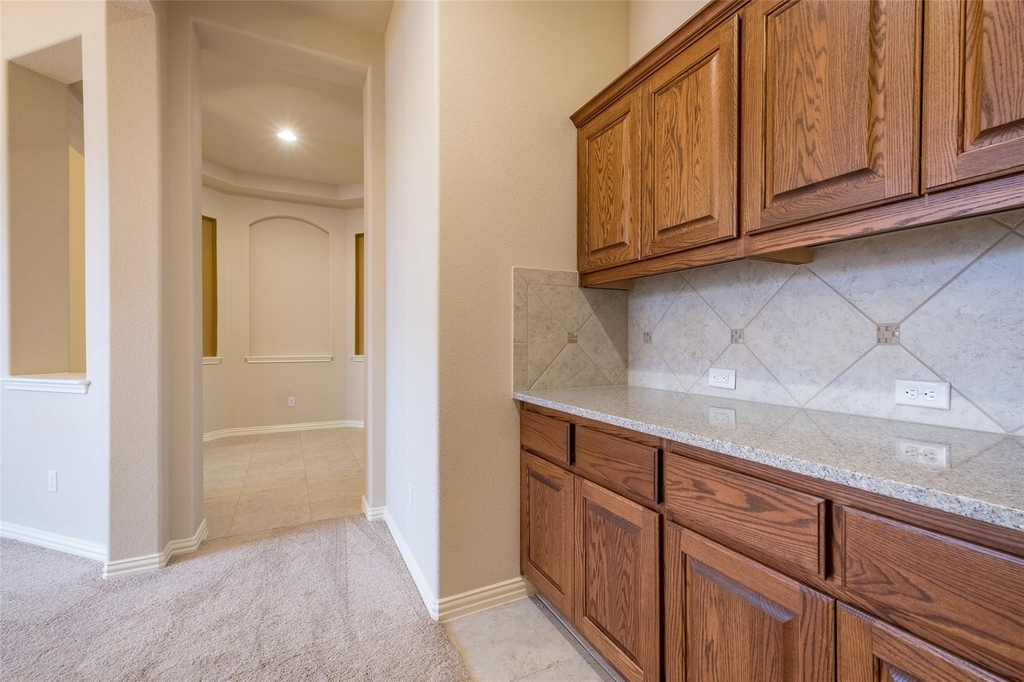 165 Lady Bird Ln - Photo 7