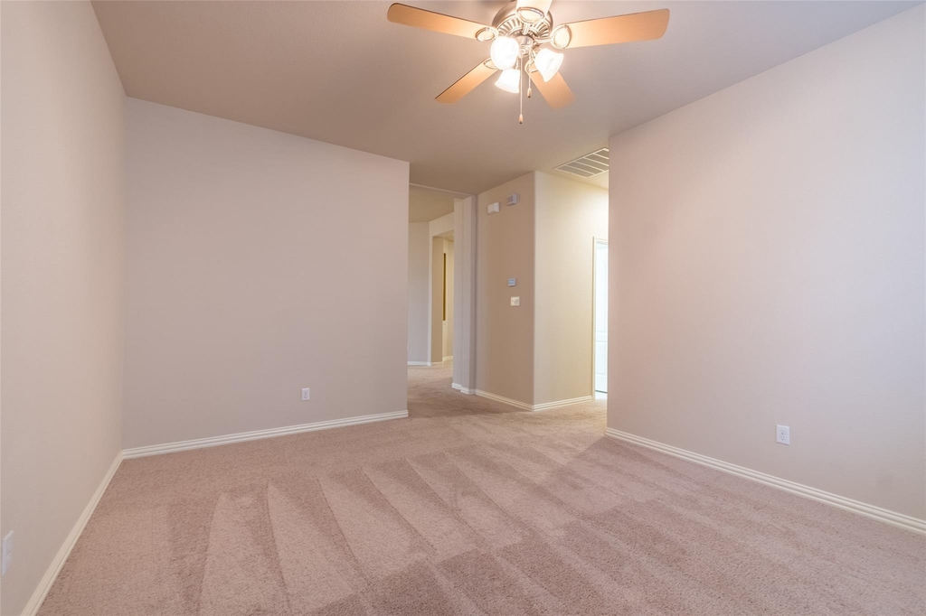 165 Lady Bird Ln - Photo 31