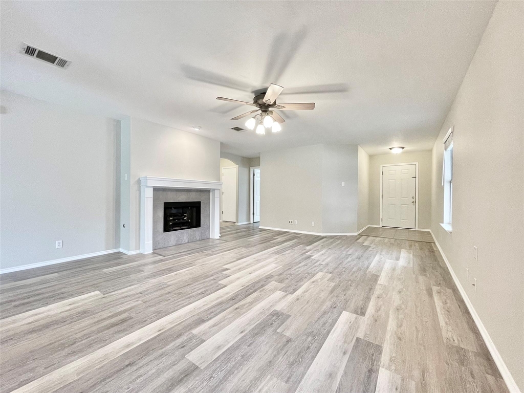 1909 Horizon Park Blvd - Photo 2