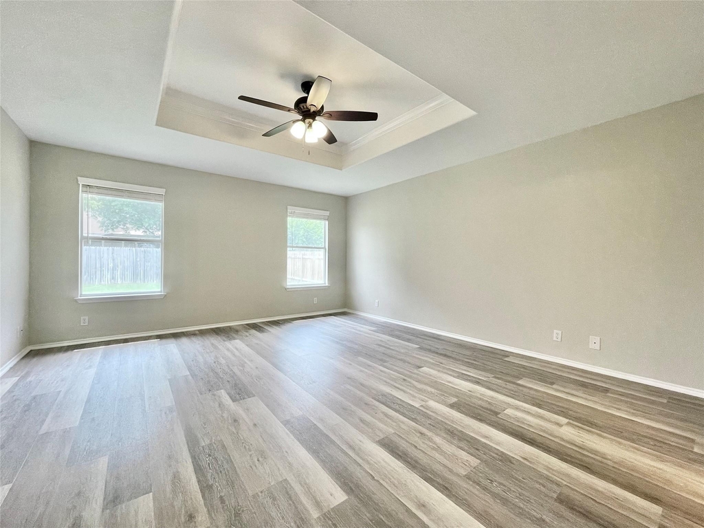 1909 Horizon Park Blvd - Photo 19