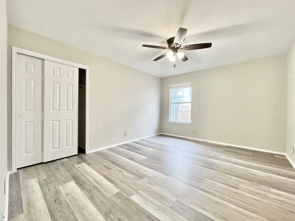 1909 Horizon Park Blvd - Photo 34