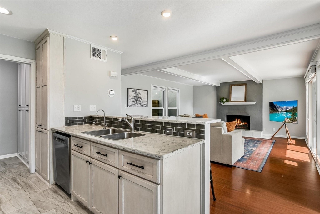 100 Lido Cir - Photo 3