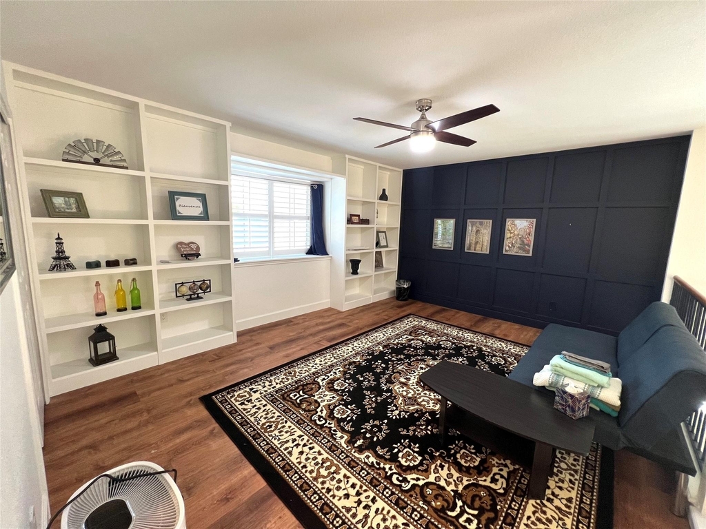 2106 Huxley Ln - Photo 20