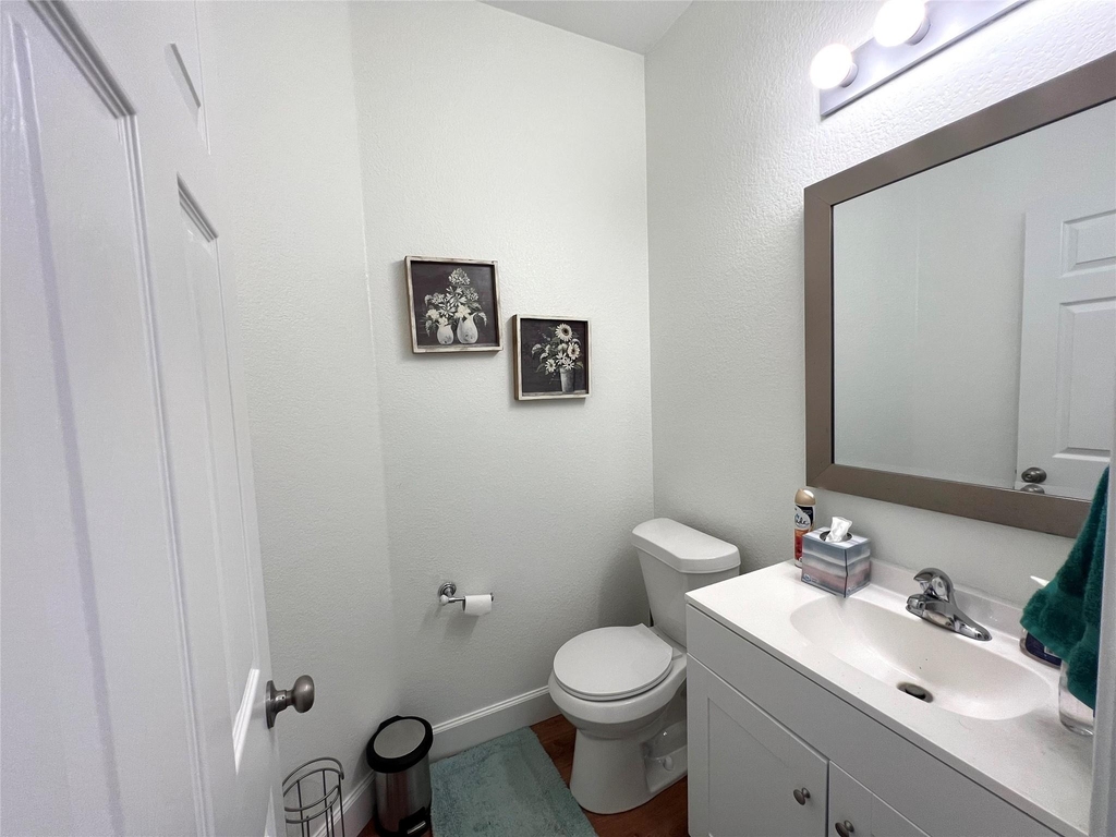 2106 Huxley Ln - Photo 13