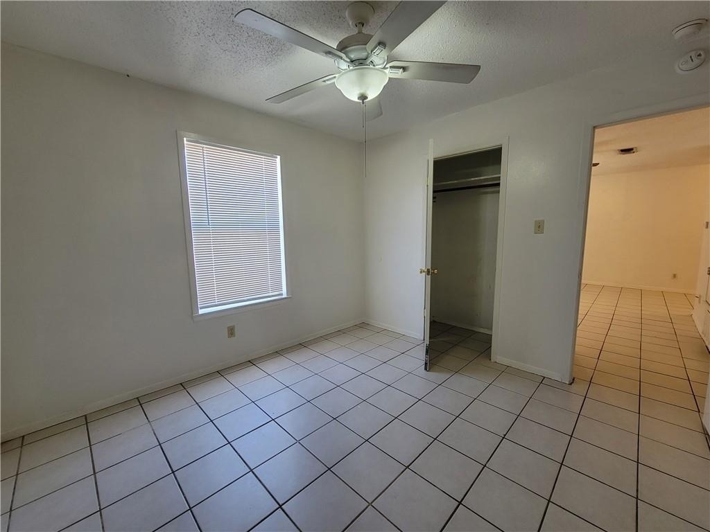 1609 Jones St - Photo 5