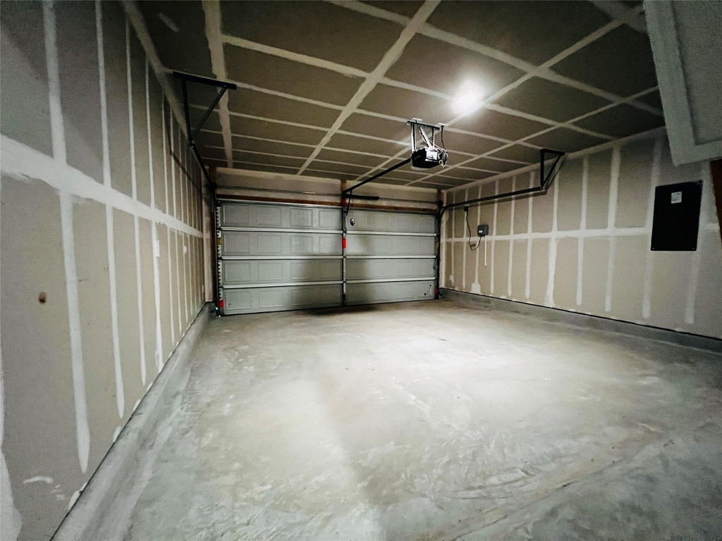 315 Darwin Pl - Photo 12