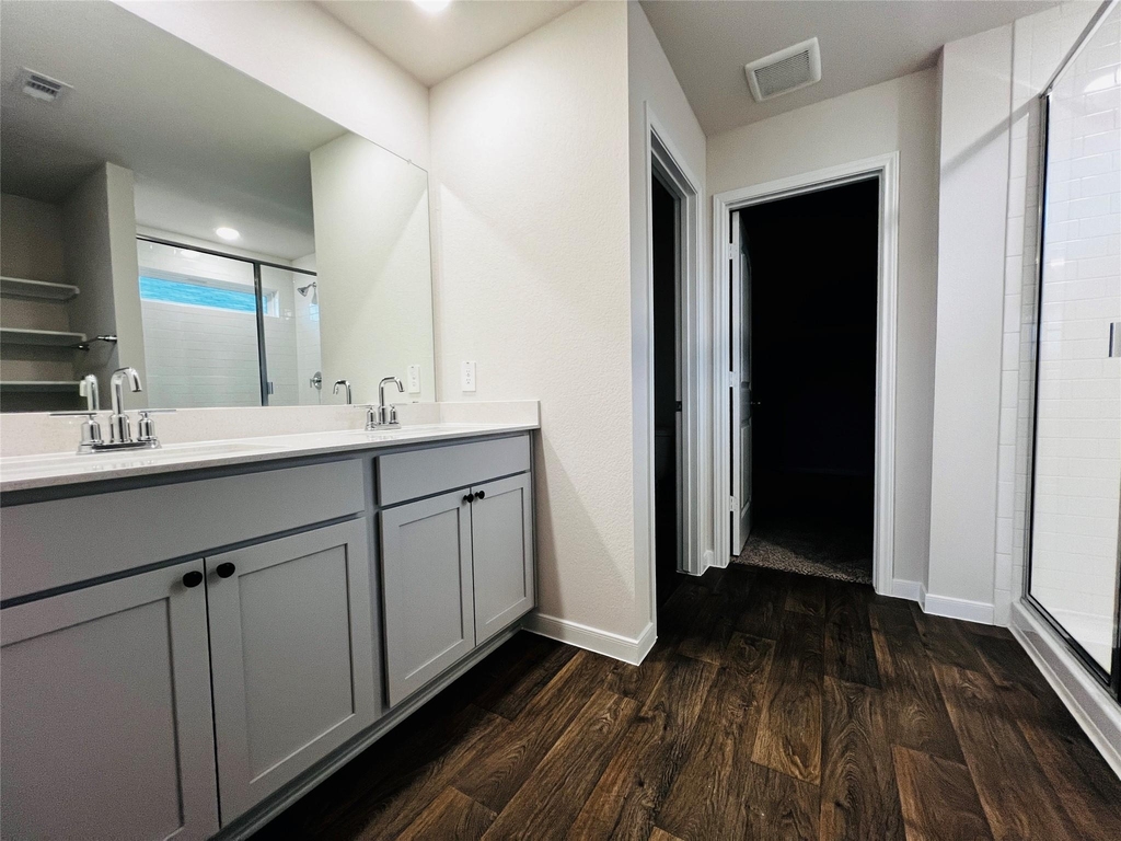 315 Darwin Pl - Photo 6