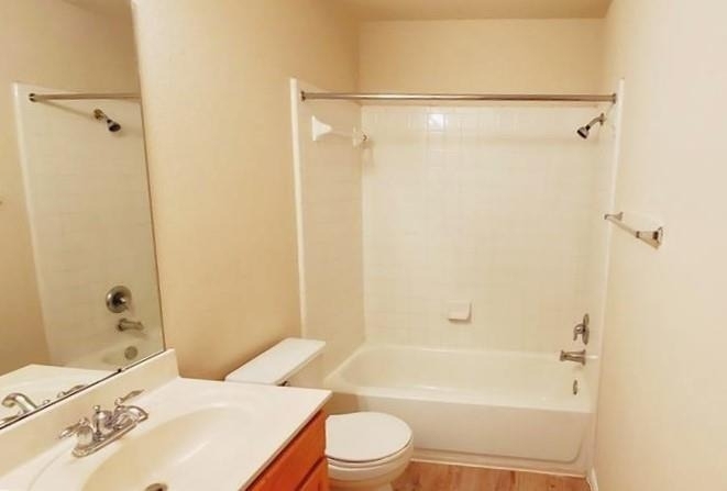 108 Pond Way - Photo 1