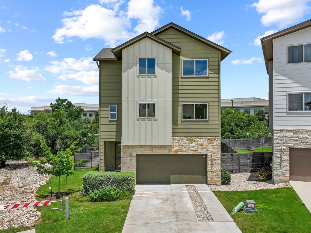 5315 La Crosse Ave - Photo 0