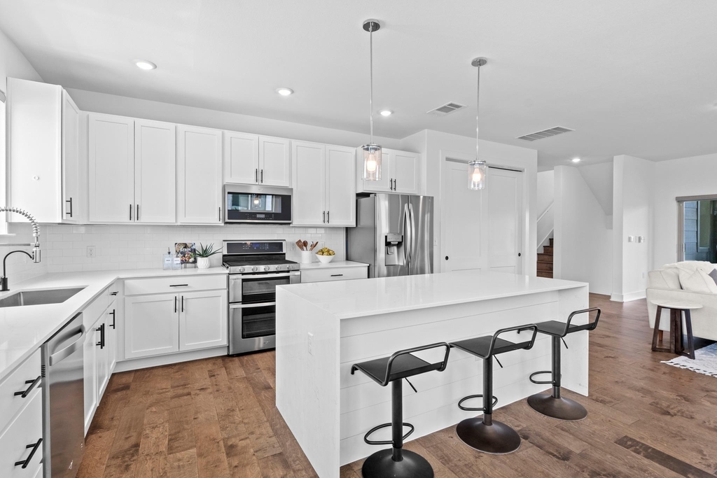 5315 La Crosse Ave - Photo 12