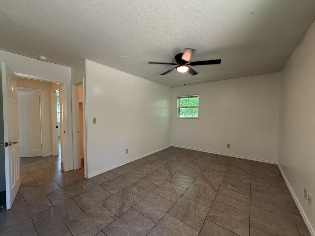 801 Brushy Creek Dr - Photo 13