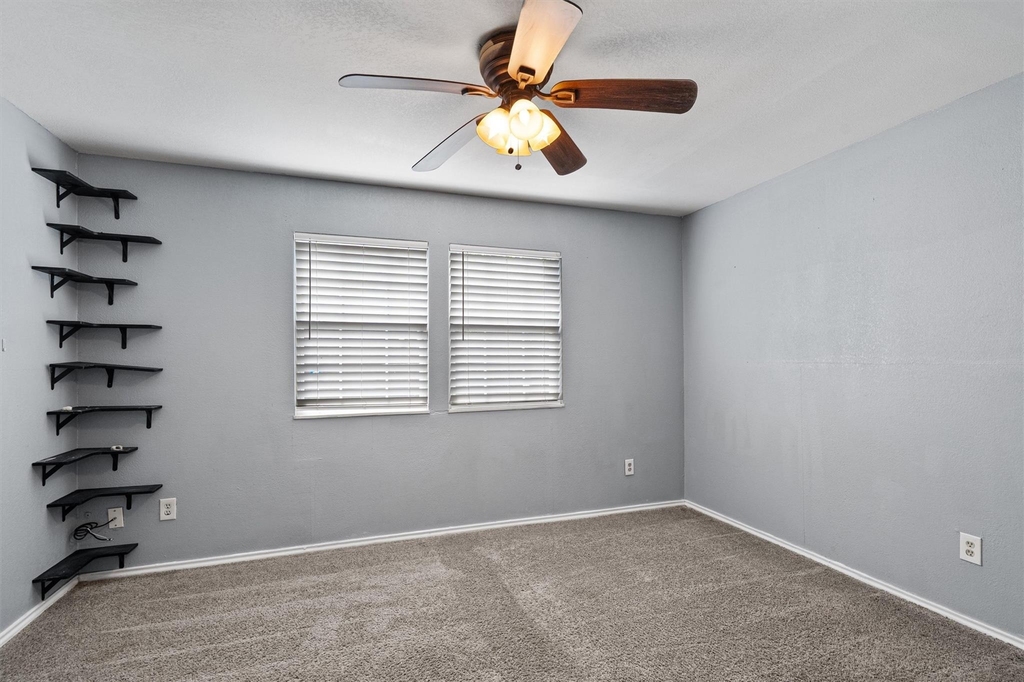 5501 Spring Meadow Rd - Photo 8