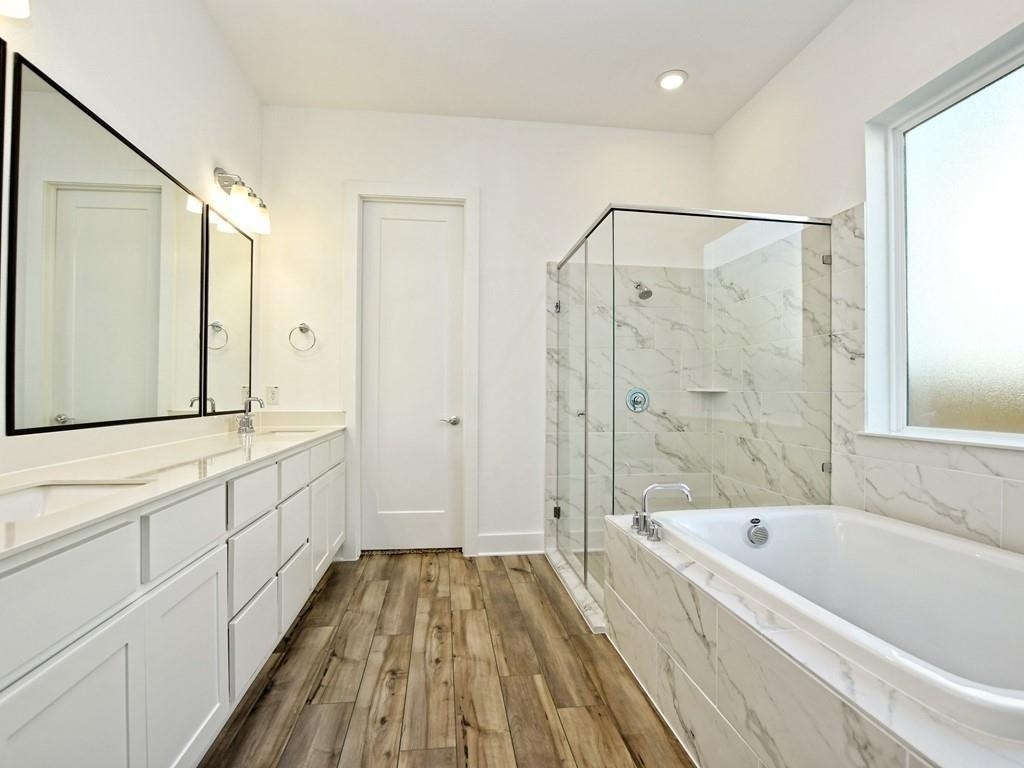 402 Zennia St - Photo 14
