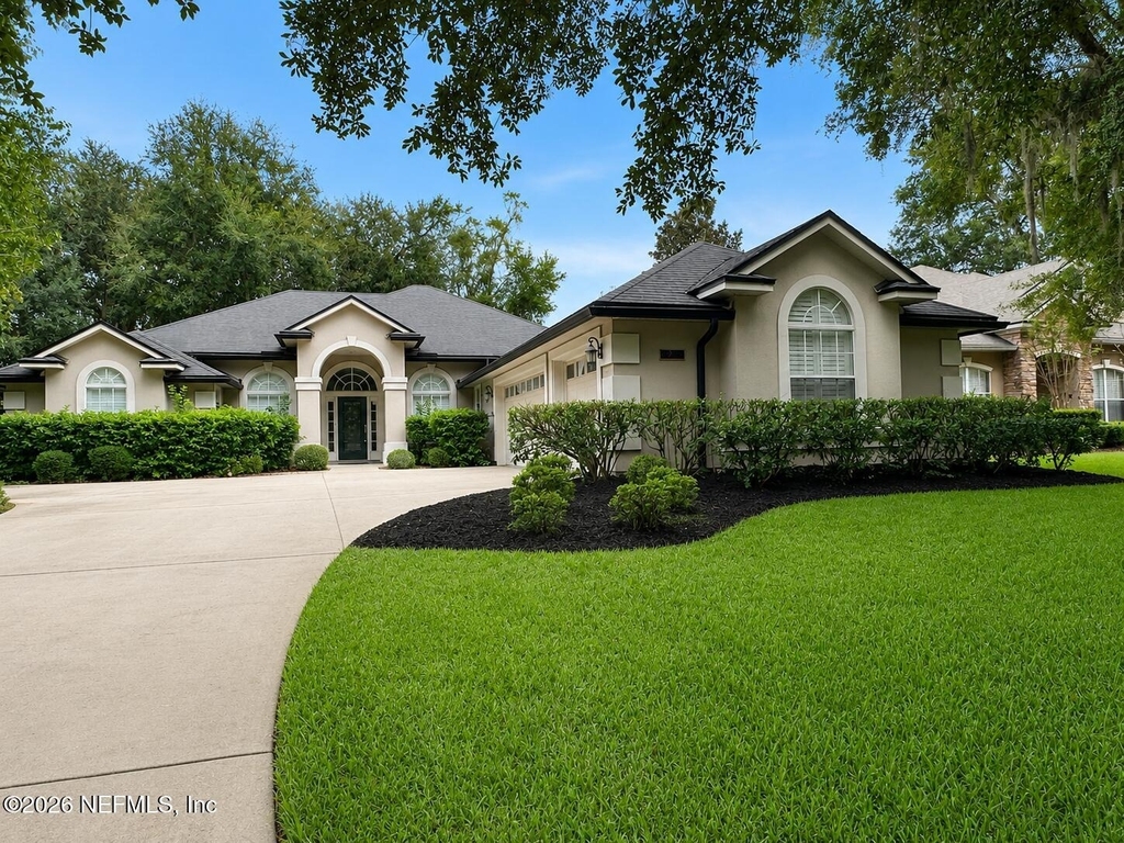 5204 Comfort Court - Photo 0