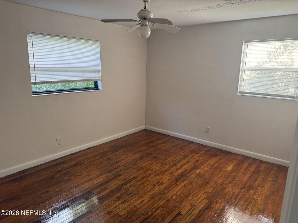 7244 Sandhurst Road S - Photo 10