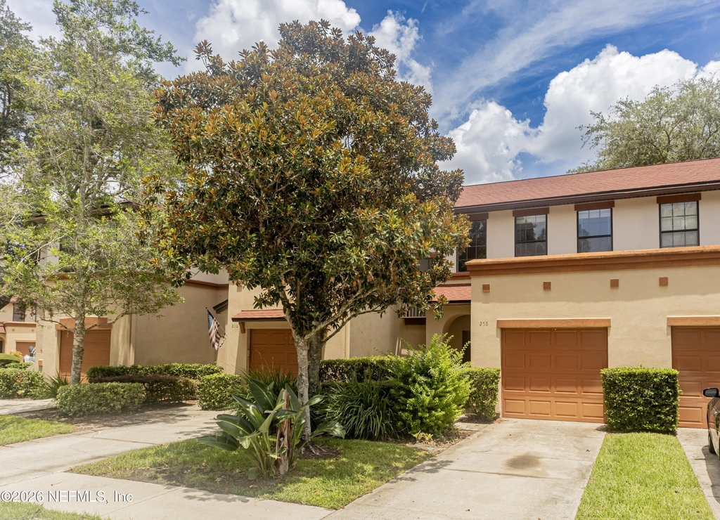 258 Beech Brook Street - Photo 17