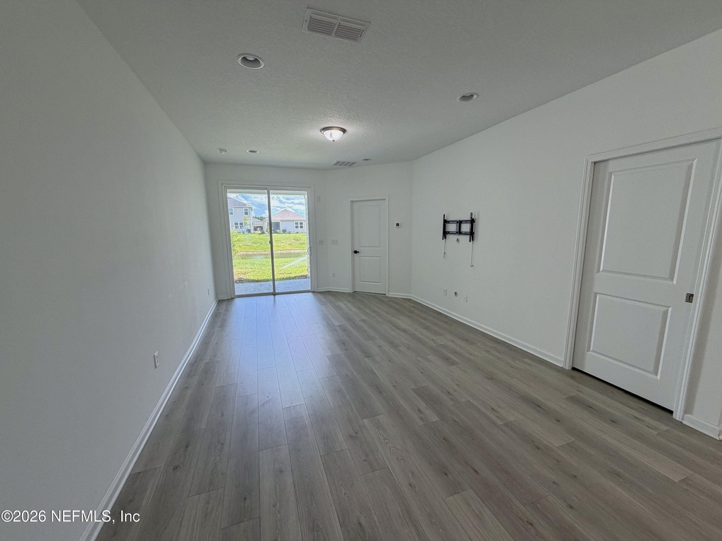 716 Cherry Elm Drive - Photo 4
