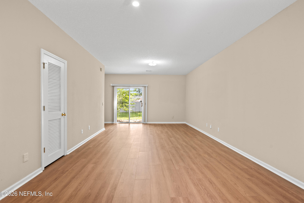 313 Scrub Jay Drive - Photo 12