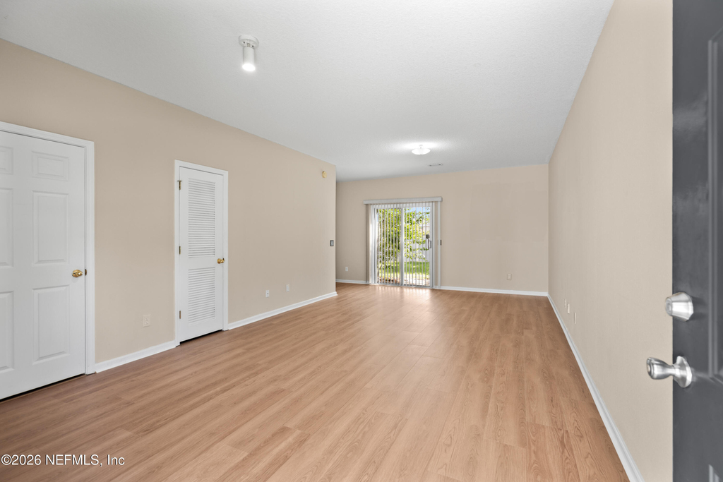 313 Scrub Jay Drive - Photo 8