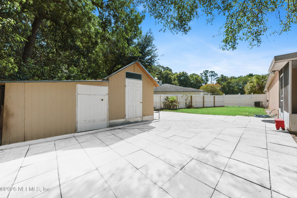 2656 Lantana Lakes Drive E - Photo 22
