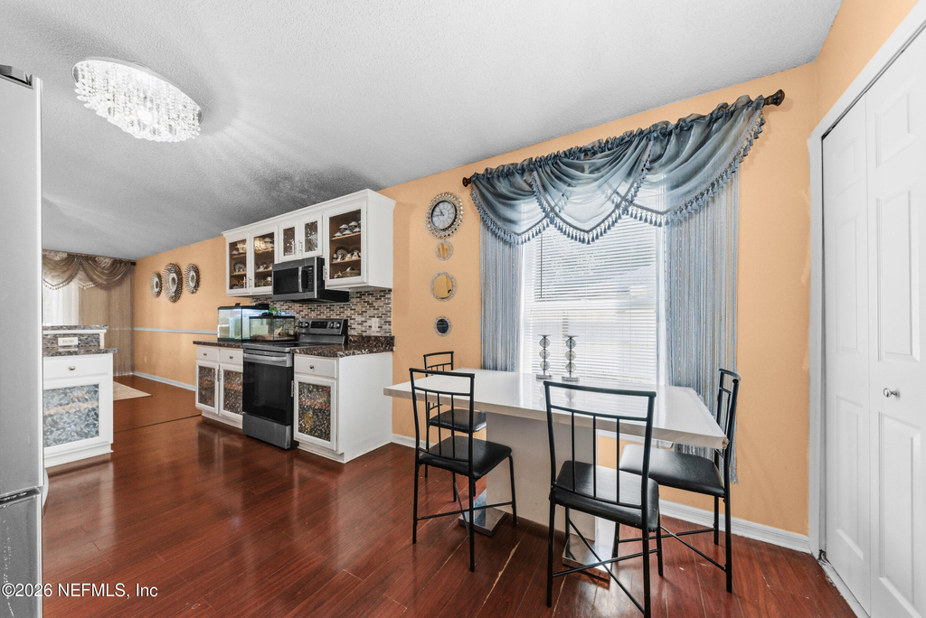 2656 Lantana Lakes Drive E - Photo 9