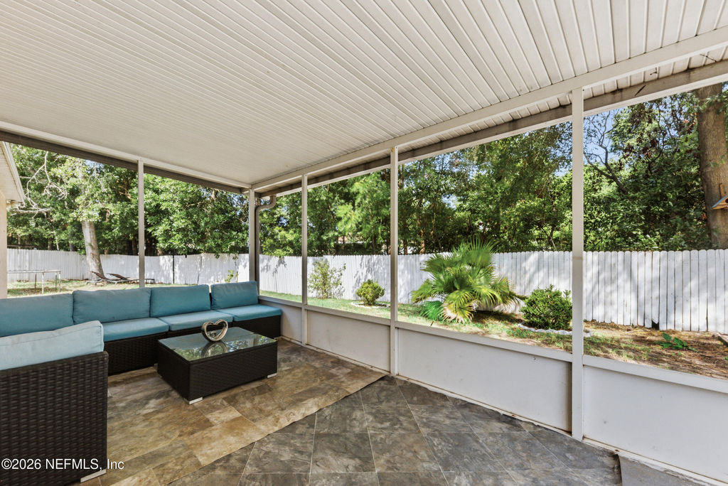 2656 Lantana Lakes Drive E - Photo 21