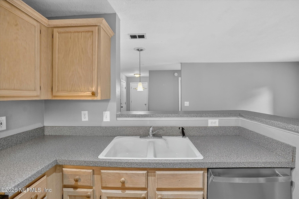 7701 Timberlin Park Boulevard - Photo 15