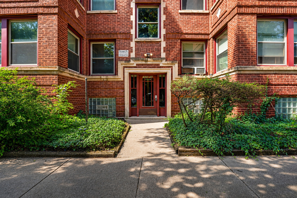 1528 E 74th Place - Photo 14