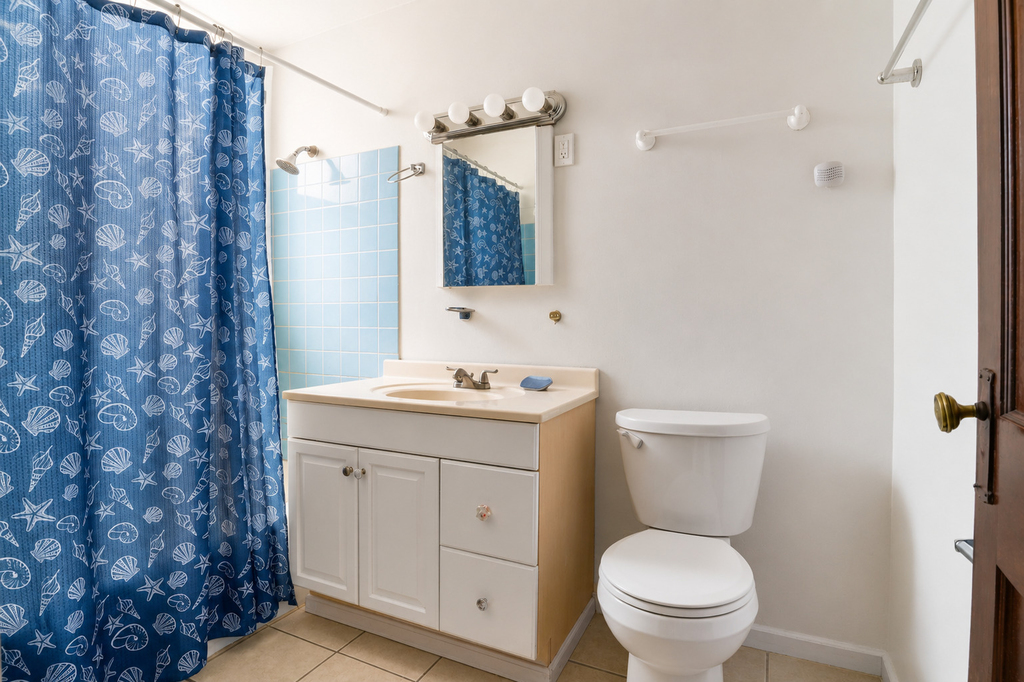 1528 E 74th Place - Photo 12