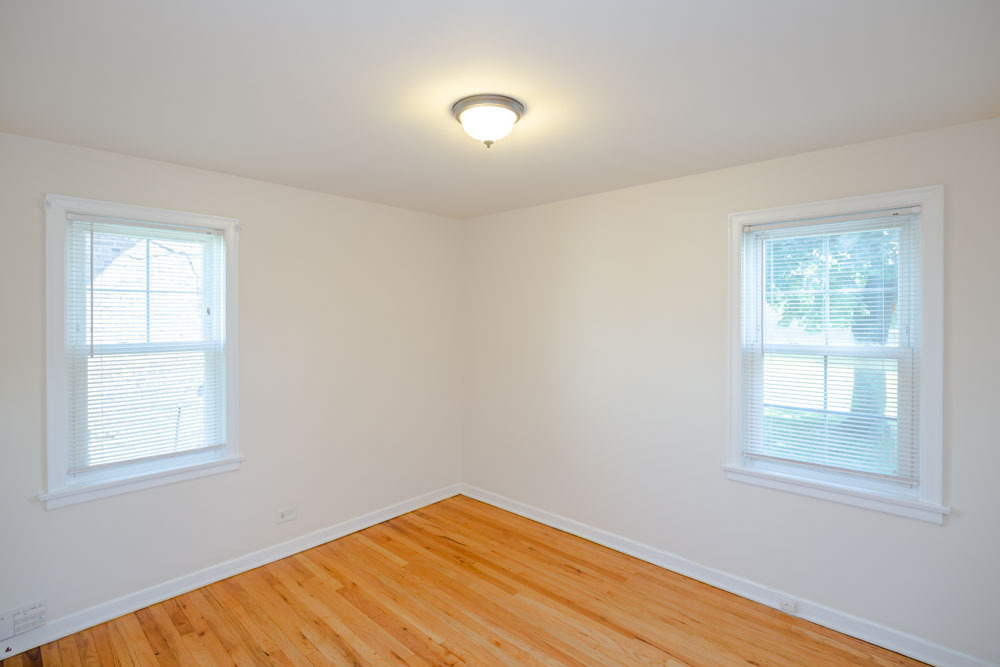 4262 W Nelson Street - Photo 4