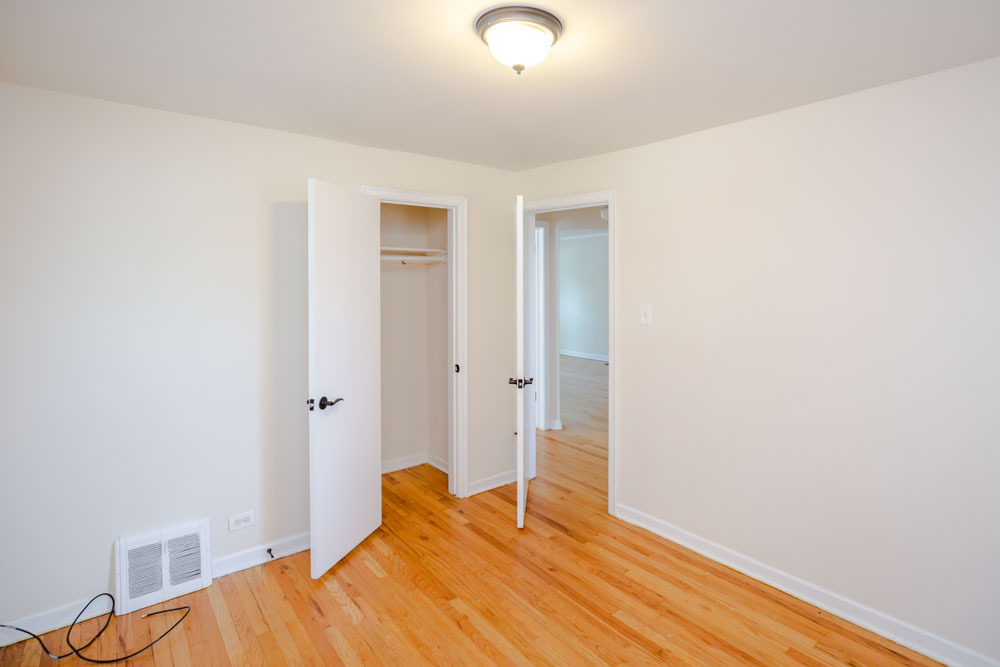 4262 W Nelson Street - Photo 5