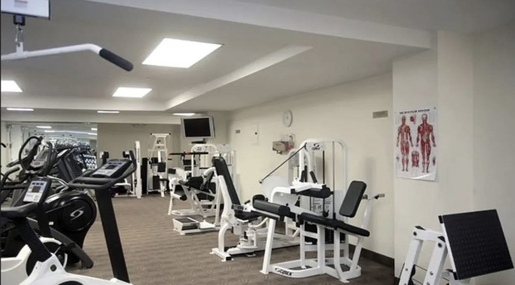 101 West 55th Street - Photo 5