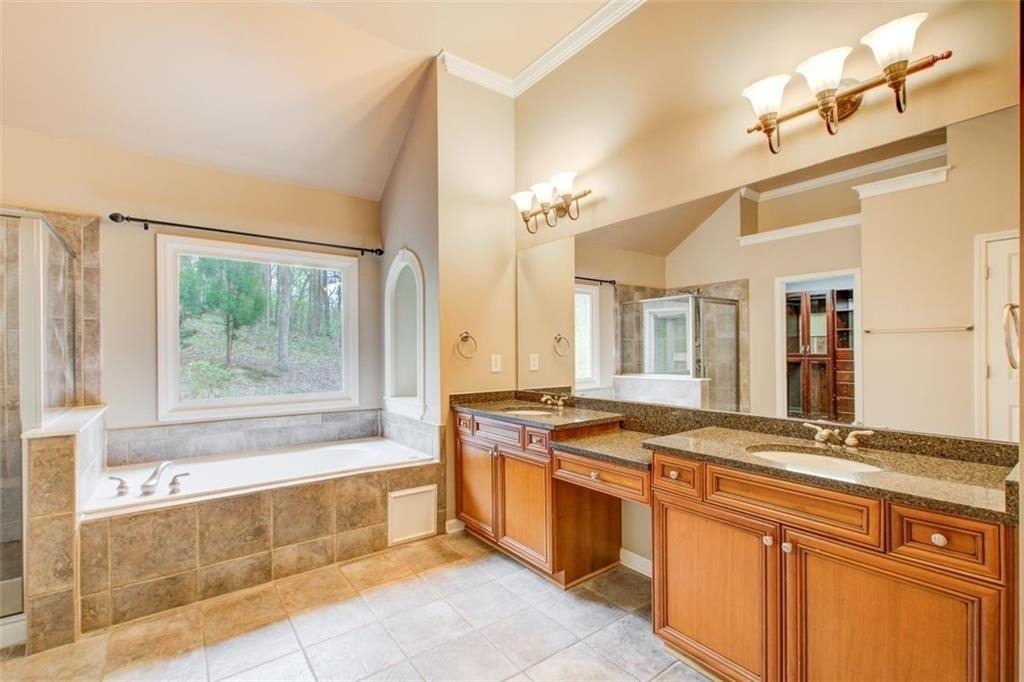 2060 Fife Ridge Court - Photo 5