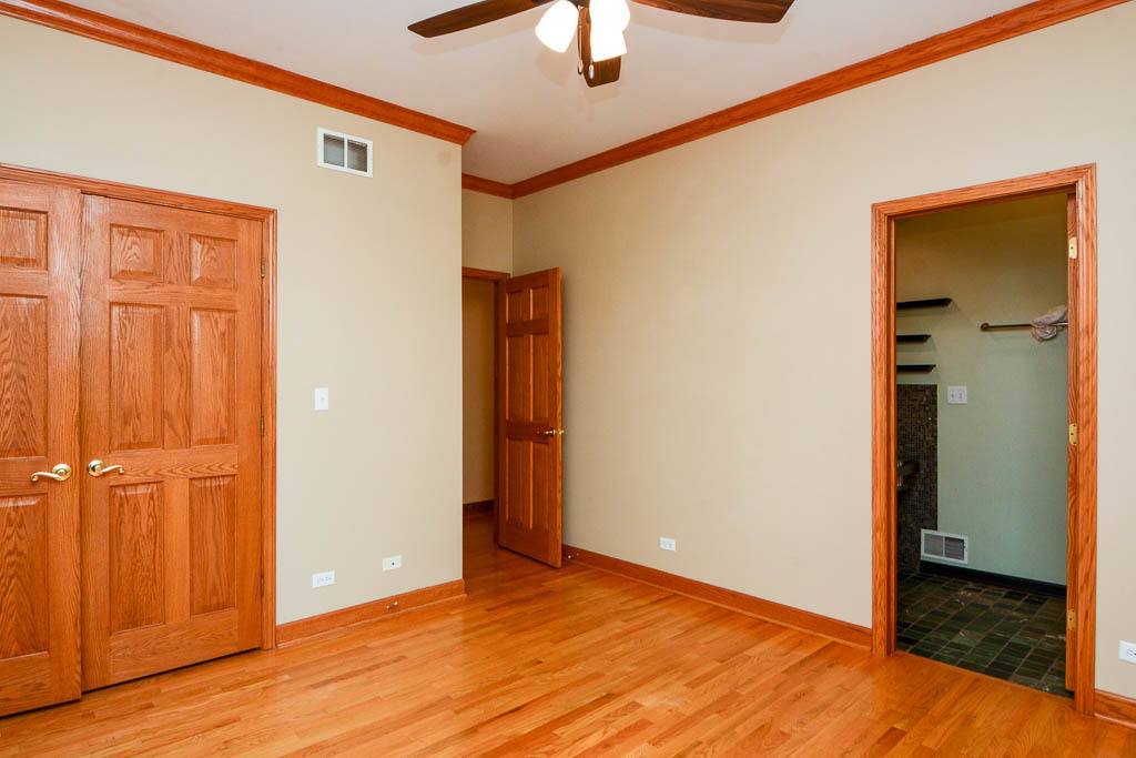 1720 W Augusta Avenue - Photo 11