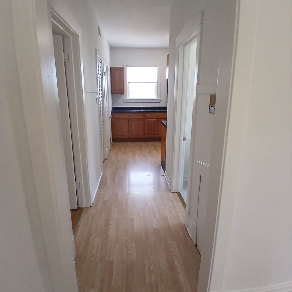 4644 W Palmer Street - Photo 9