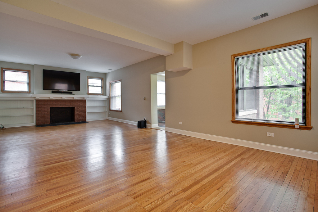 5419 S Hyde Park Boulevard - Photo 6